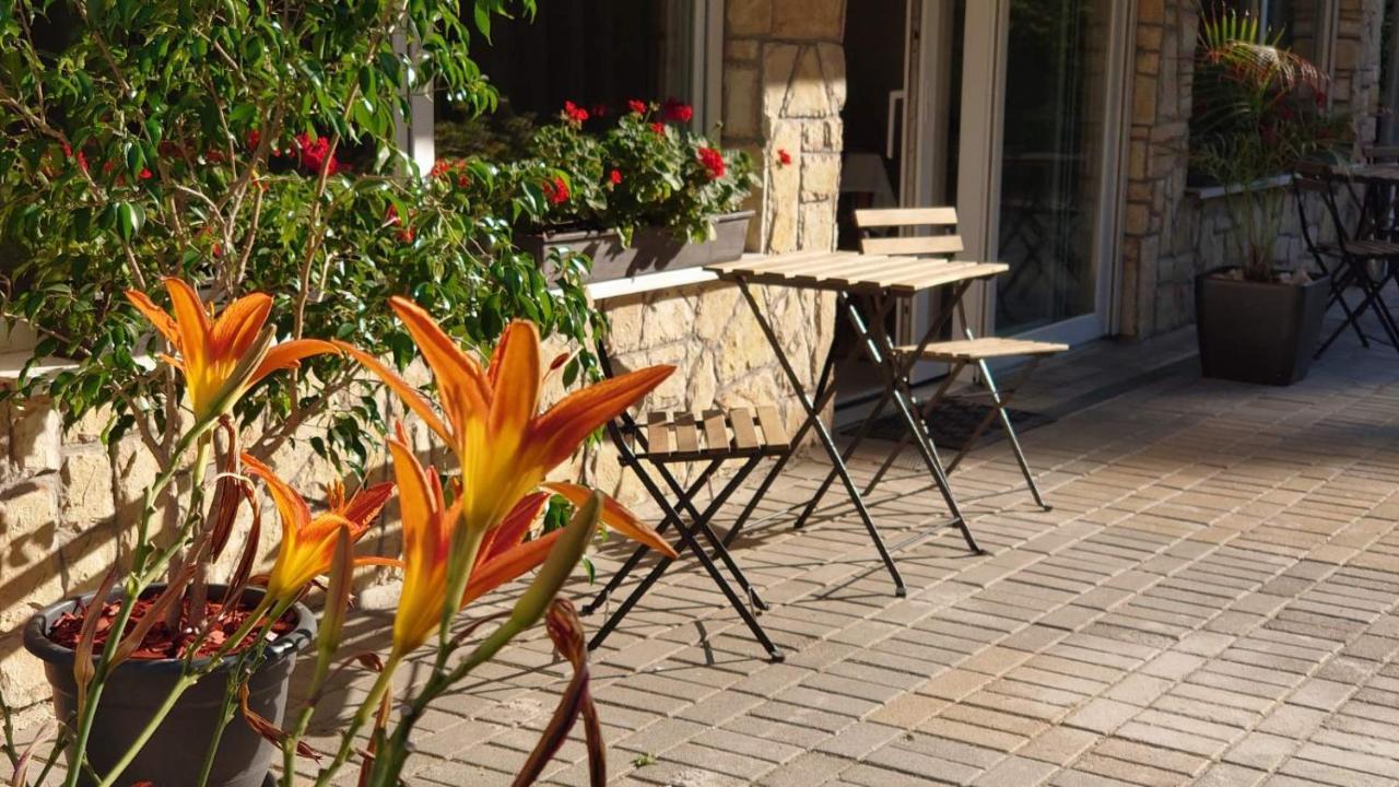 Balatonair Vendeghaz Hotel Balatonfüred Екстериор снимка